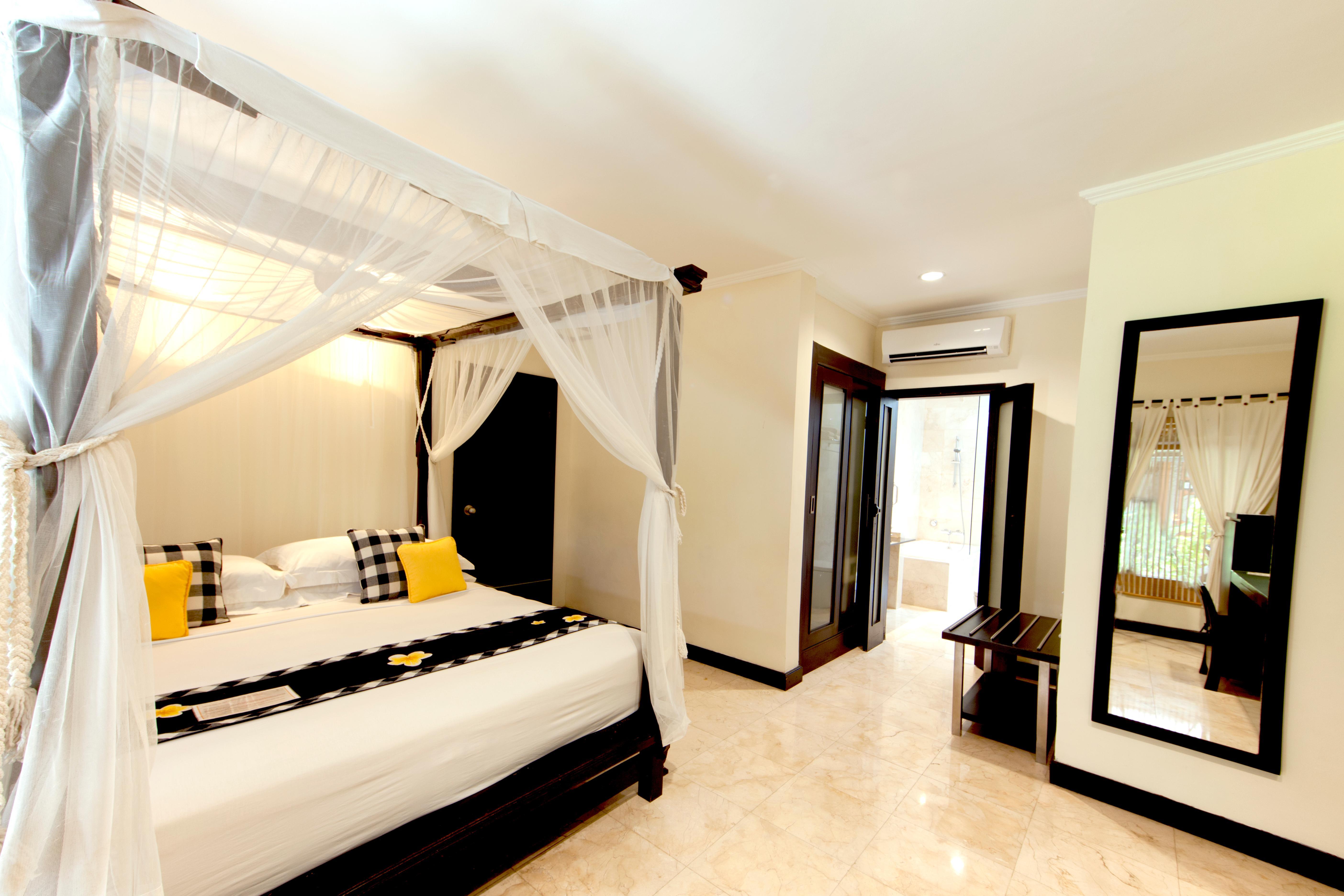 Legian Beach Hotel Luaran gambar