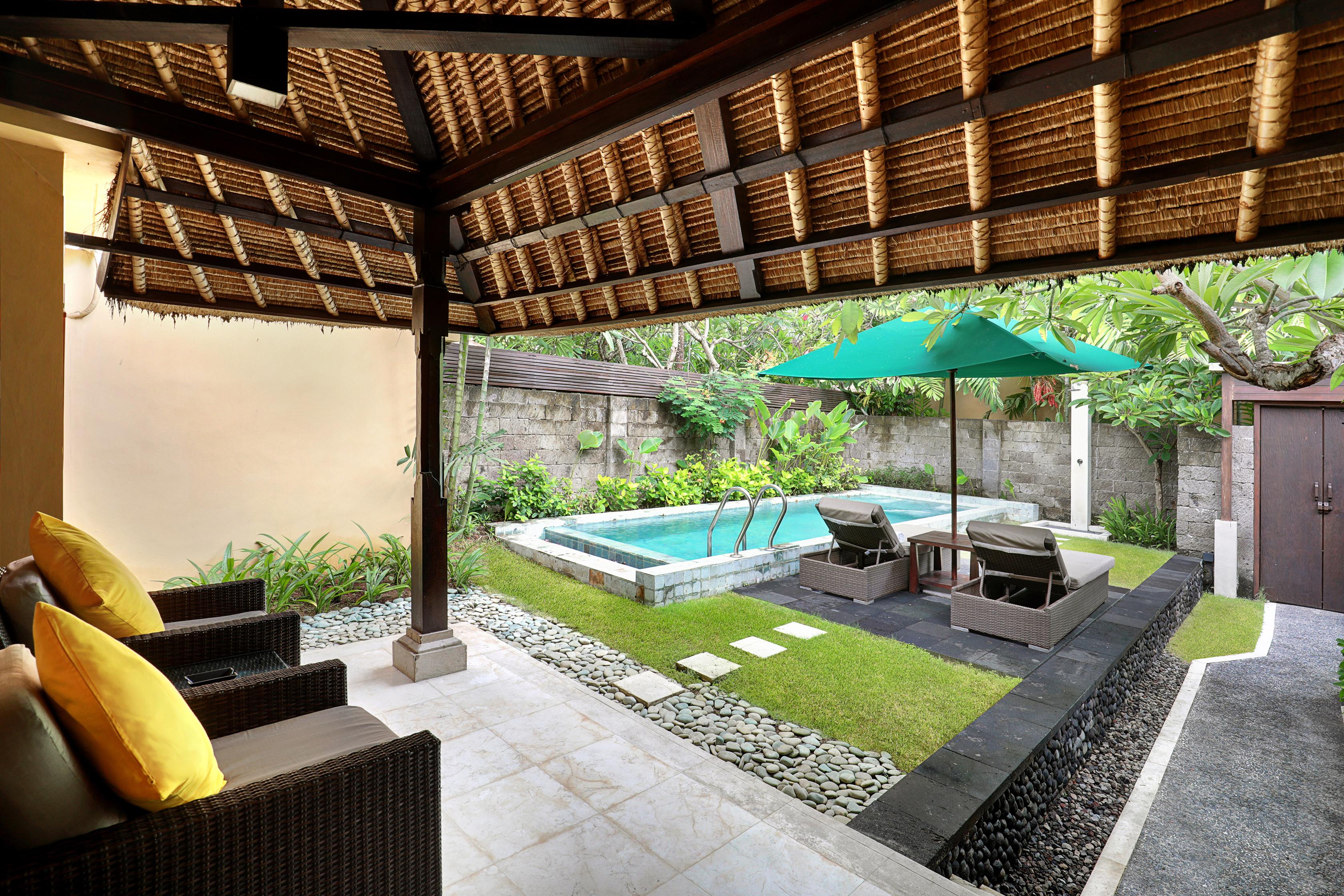 Legian Beach Hotel Luaran gambar