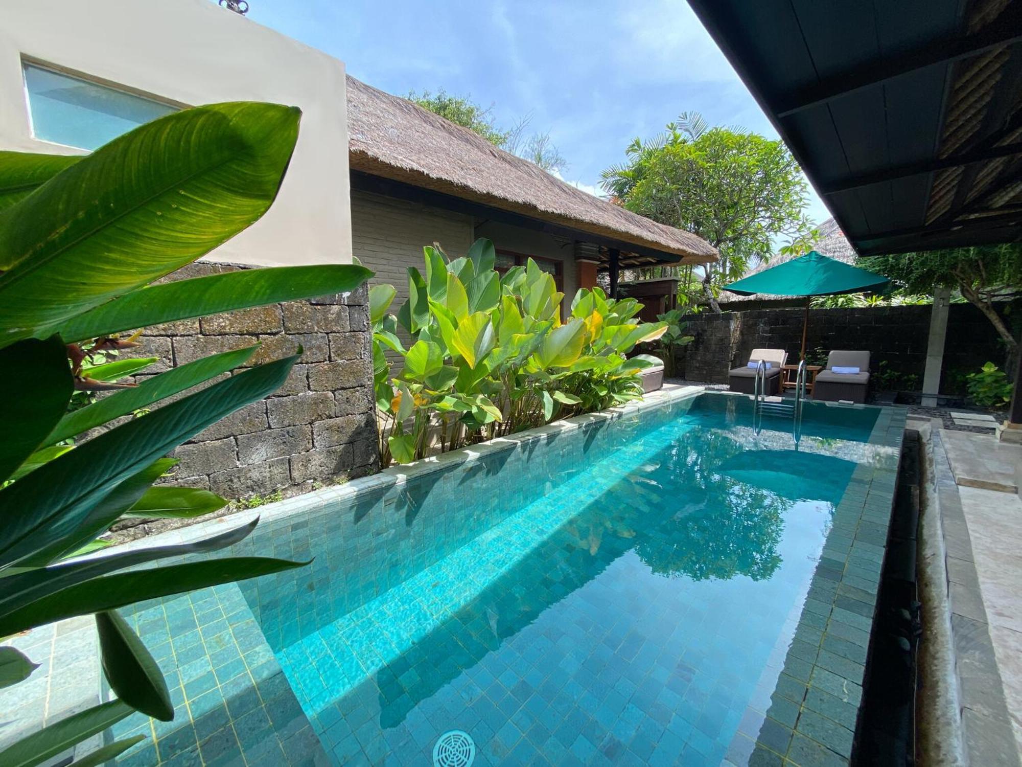 Legian Beach Hotel Luaran gambar